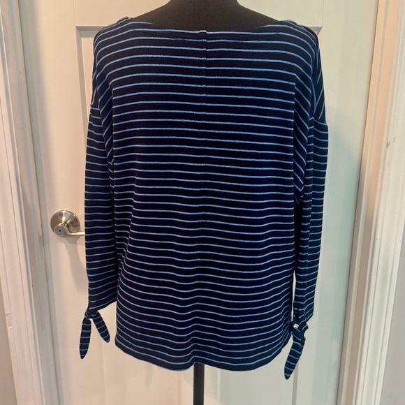 LOFT Long Sleeve Tee, M, EUC, Navy stripe - Picture 8 of 8
